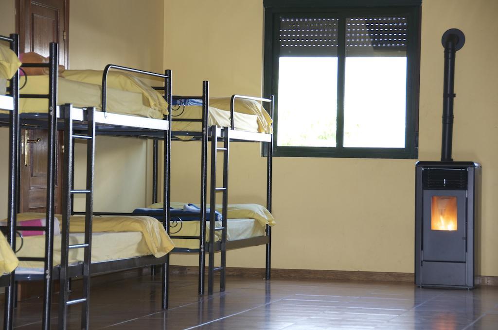 Albergue Los Blasones サリア 部屋 写真